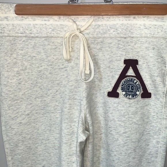 Abercrombie & Fitch Grey Sweatpant Skinny Leggings - Picture 5 of 8